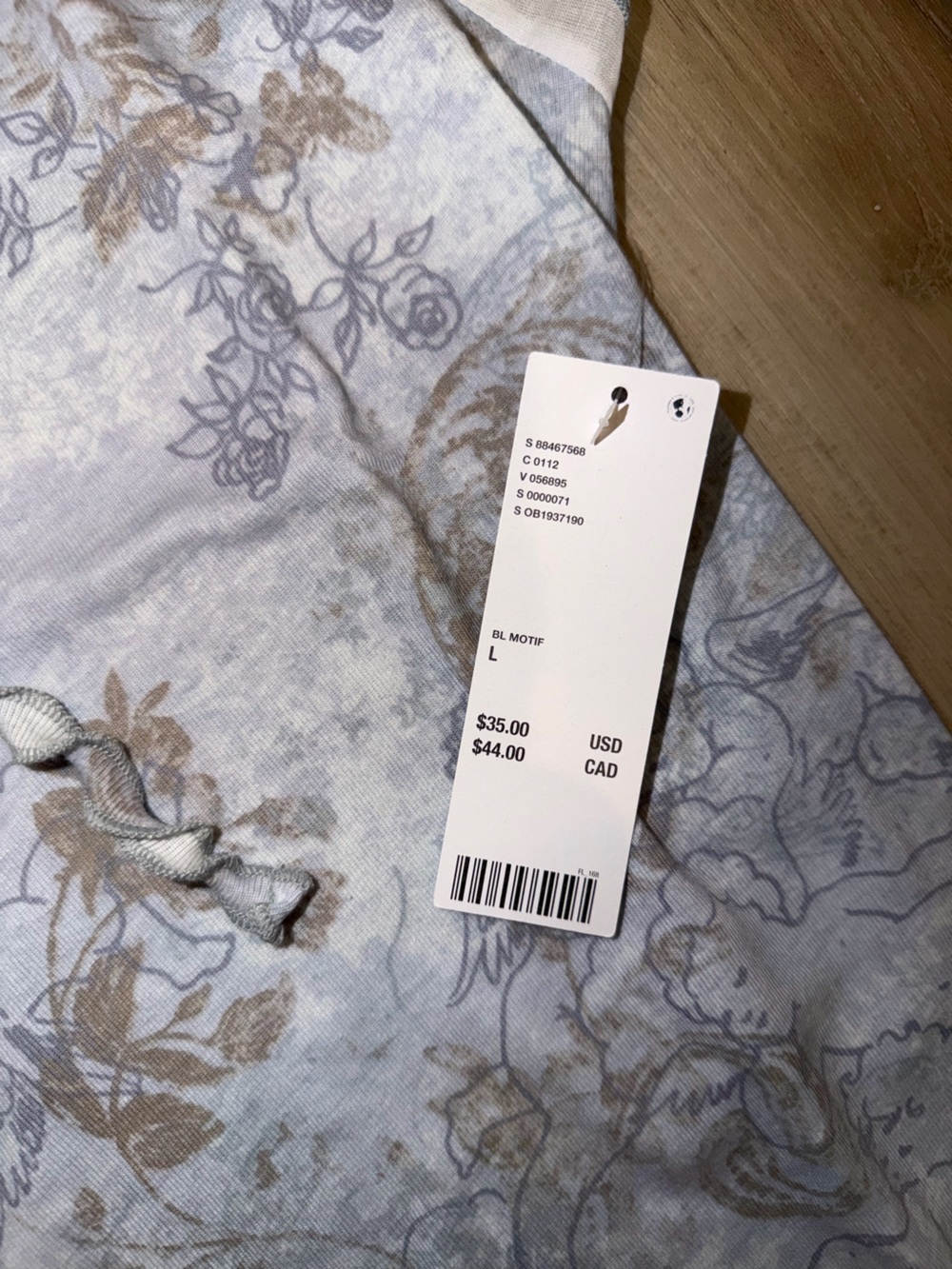 Kimchi Blue Rae Flutter Sleeve Tee - Picture 4 of 7